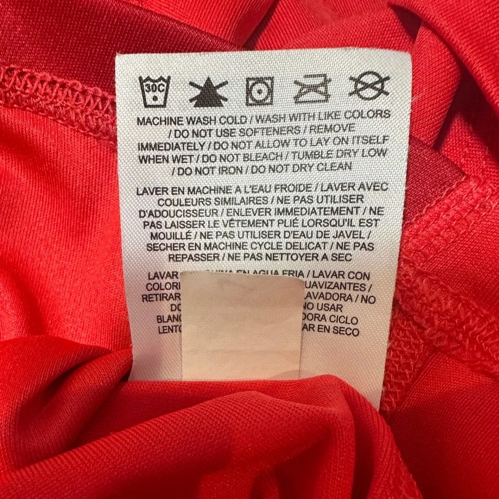 Nike Dri-FIT Running Shirt Womens Large Red V-Neck Graphic Tee Excellent